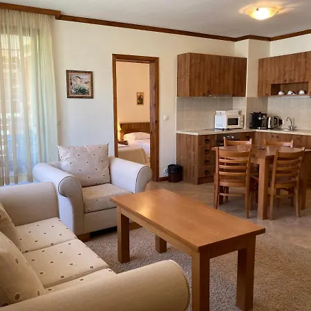 Apartment Bright & Lovely In With Free And Garage *